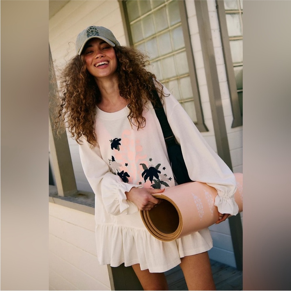 FREE PEOPLE MOVEMENT Spring Forward Tunic In Pastel Peach Combo S NWT